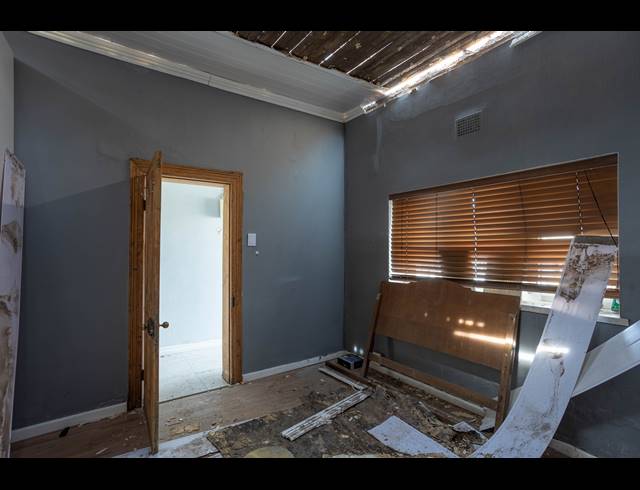 2 BEDROOM FREEHOLD FOR SALE IN WYNBERG